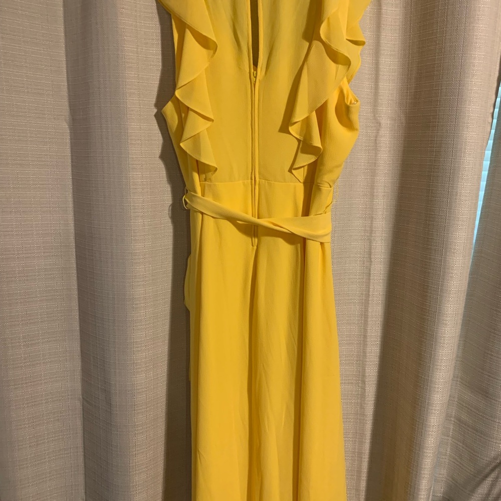 Elegant Yellow Ruffle Dress